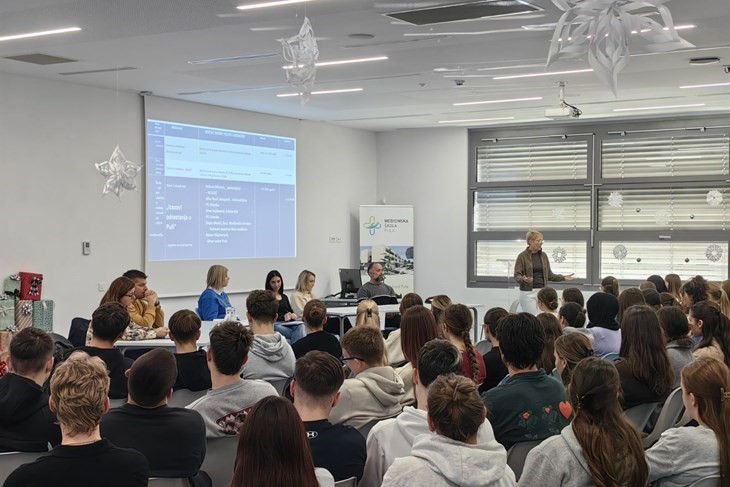 U Medicinskoj školi u Puli održan panel na temu “Izazovi mladih u Puli” – Glas Istre